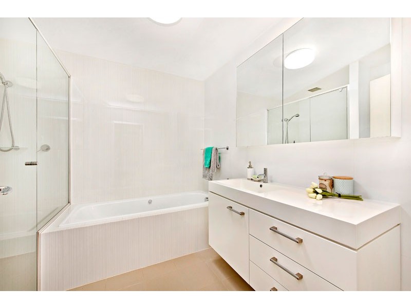 46/1 Rosewater Circuit, Breakfast Point NSW 2137