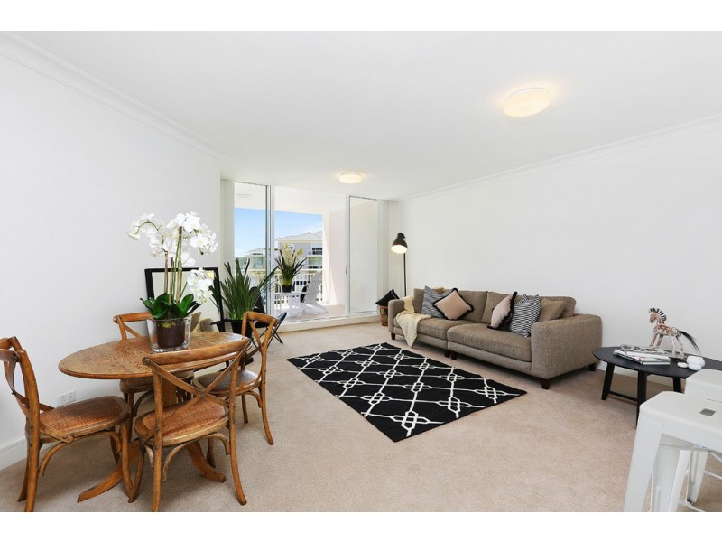 306/3 Palm Avenue, Breakfast Point NSW 2137