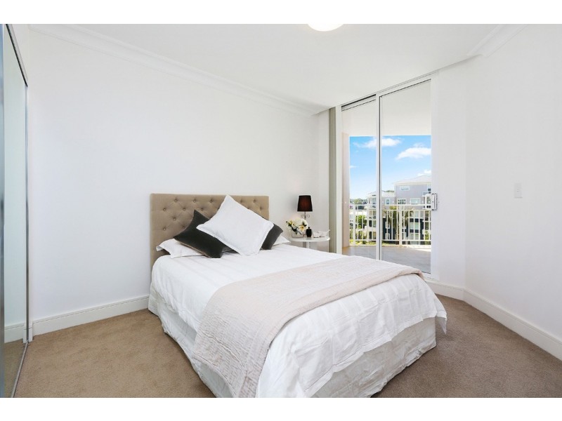 306/3 Palm Avenue, Breakfast Point NSW 2137