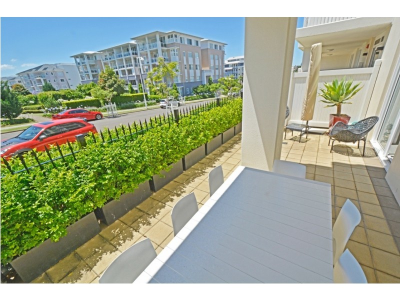 105/4 Rosewater Circuit, Breakfast Point NSW 2137