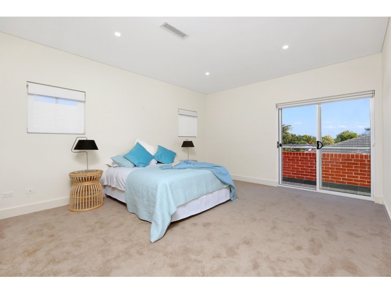 1/16 Victoria Avenue, Concord West NSW 2138