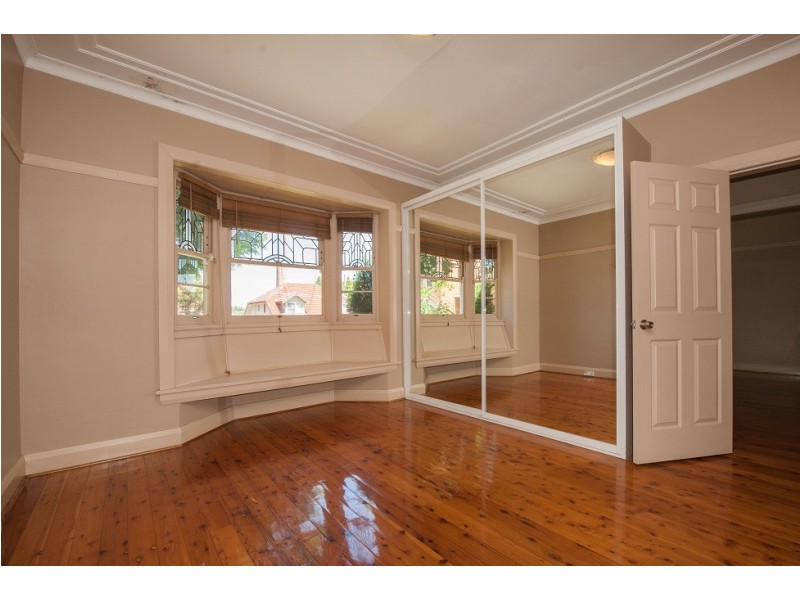 1 Currawang Street, Concord West NSW 2138