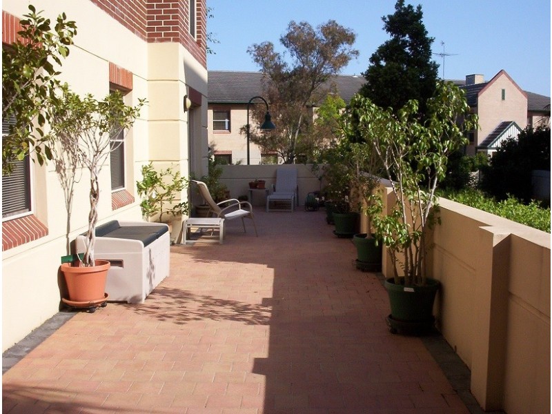 4/247g Burwood Road, Concord NSW 2137