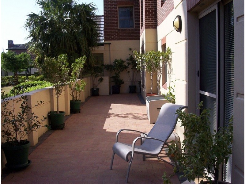 4/247g Burwood Road, Concord NSW 2137