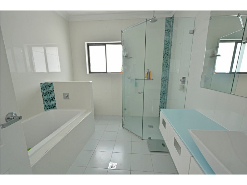 75 Bouvardia Street, Russell Lea NSW 2046