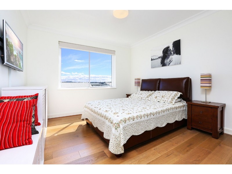 517/10-16 Vineyard Way, Breakfast Point NSW 2137