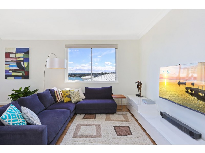 517/10-16 Vineyard Way, Breakfast Point NSW 2137