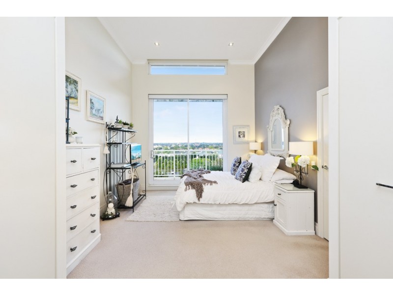 808/17 Peninsula Drive, Breakfast Point NSW 2137