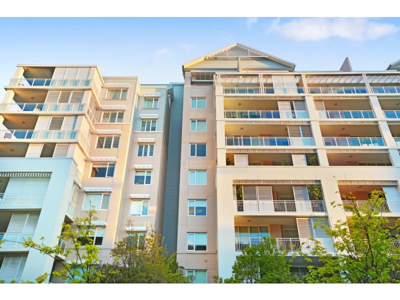 808/17 Peninsula Drive, Breakfast Point NSW 2137