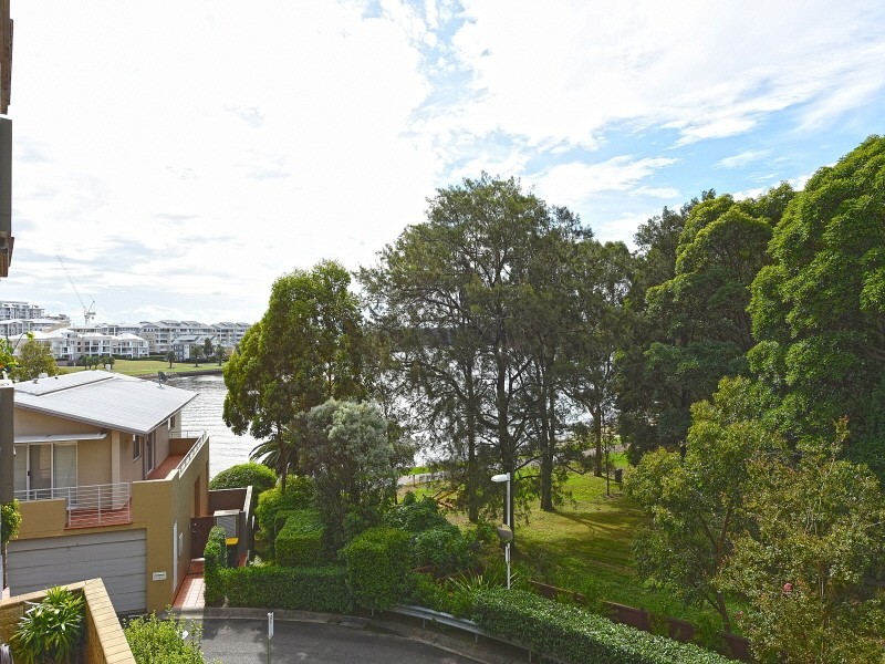 201/23 Kendall Inlet, Cabarita NSW 2137