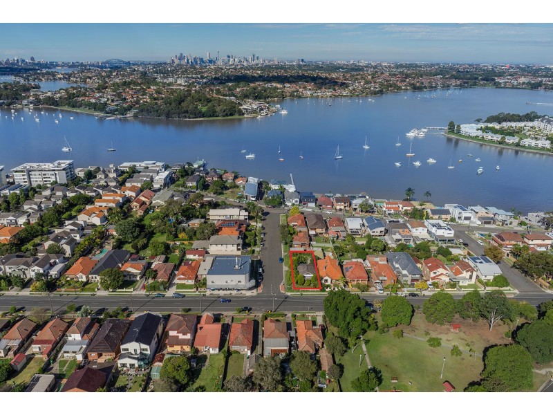 127 Cabarita Road, Cabarita NSW 2137