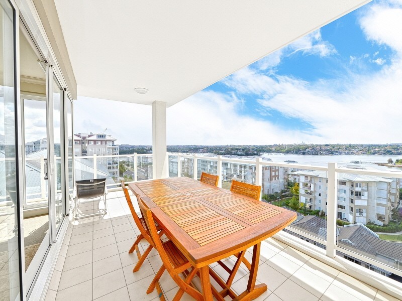 76/68 Village Drive, Breakfast Point NSW 2137