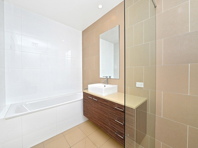 76/68 Village Drive, Breakfast Point NSW 2137