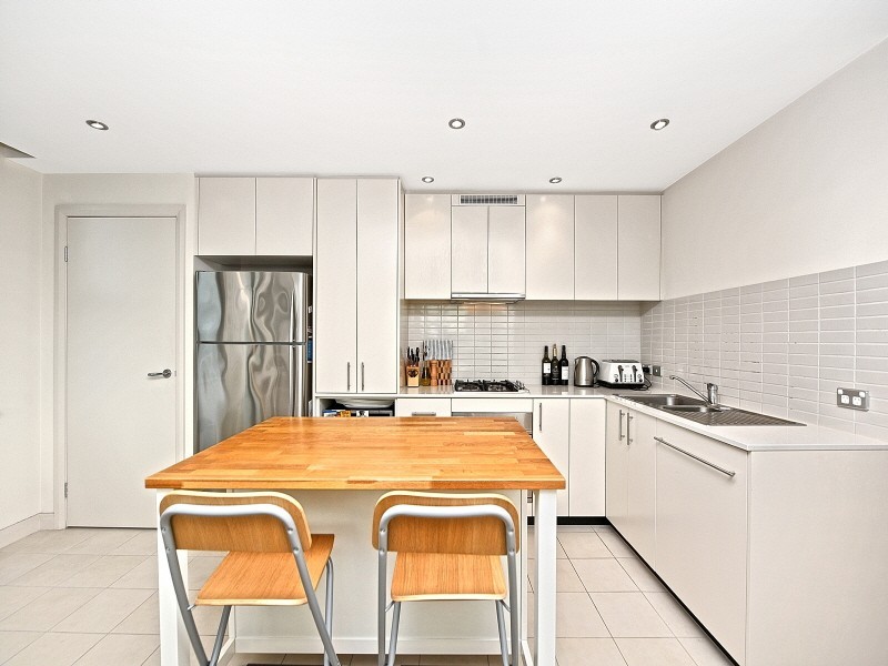 22/13 Bay Drive, Meadowbank NSW 2114