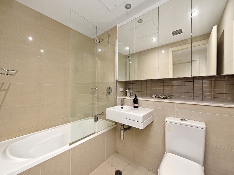 22/13 Bay Drive, Meadowbank NSW 2114