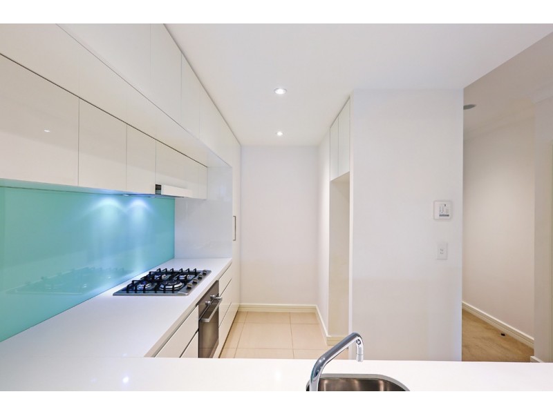 303/28 Peninsula Drive, Breakfast Point NSW 2137
