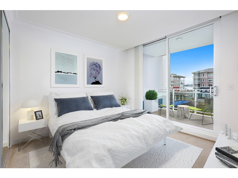 303/28 Peninsula Drive, Breakfast Point NSW 2137