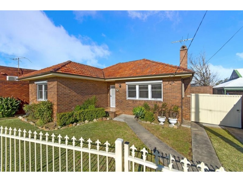 2 Bayview Street, Concord NSW 2137