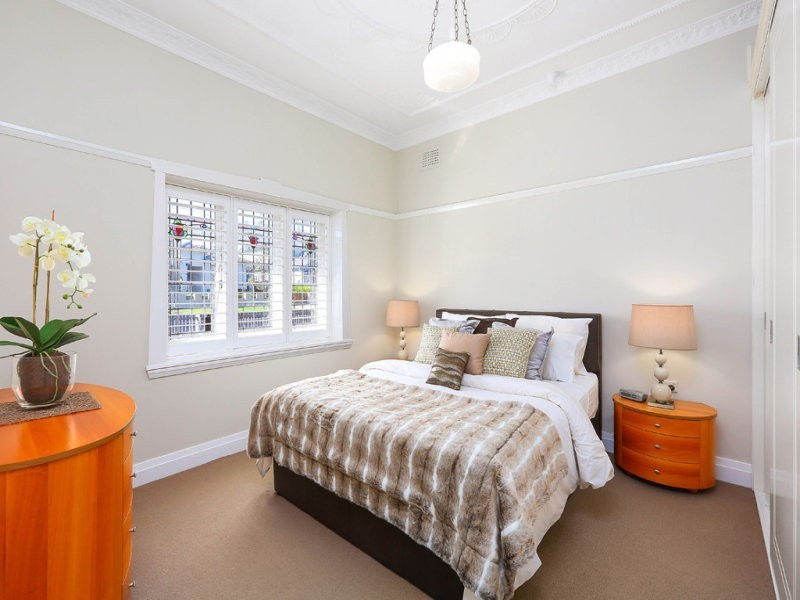 32 Archer Street, Concord NSW 2137