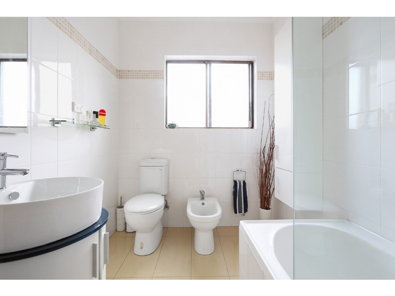 39 Henley Marine Drive, Five Dock NSW 2046