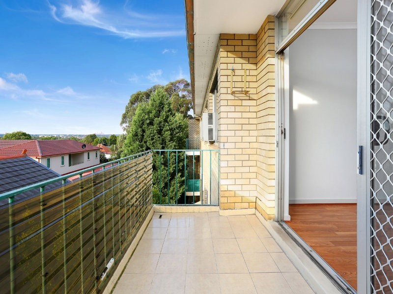 30/107 Concord Road, Concord NSW 2137