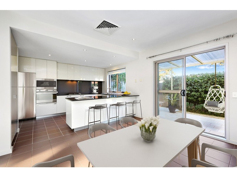 6 Catherine Spence Place, Cabarita NSW 2137