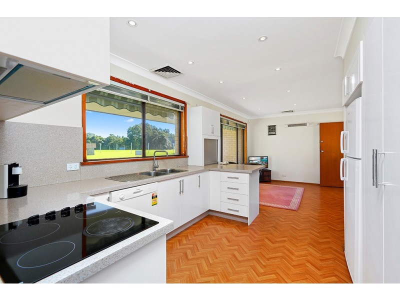 7 Cook Avenue, Canada Bay NSW 2046