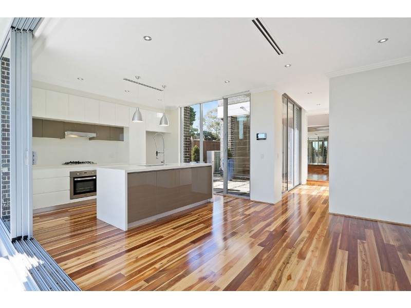 1/2 Tenterfield Street, North Strathfield NSW 2137