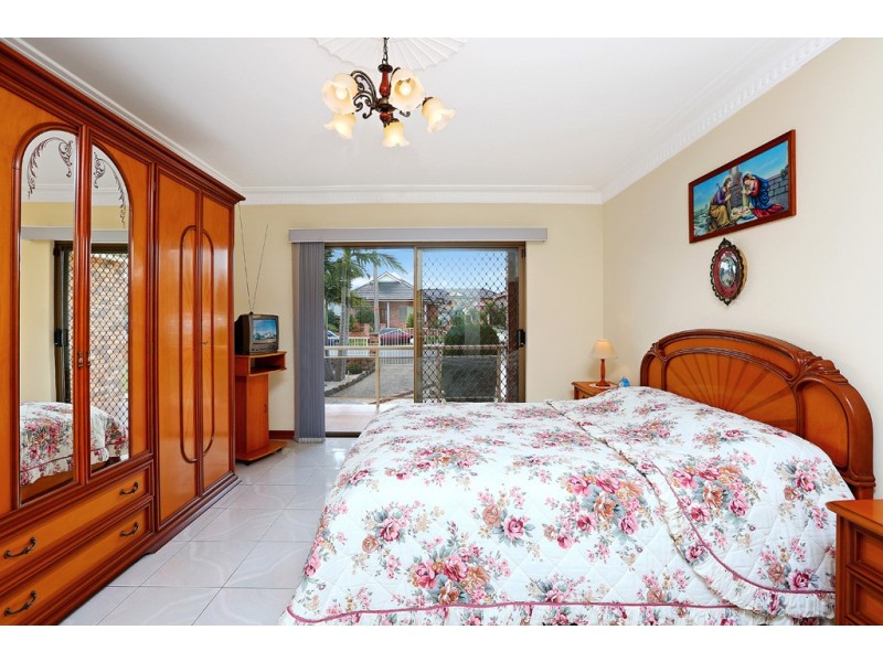 14 Shipley Avenue, North Strathfield NSW 2137