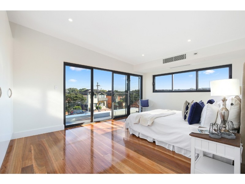 62a Bayview Road, Canada Bay NSW 2046