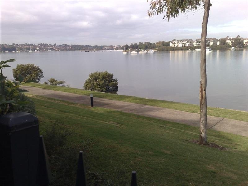 8 Jacaranda Drive, Cabarita NSW 2137