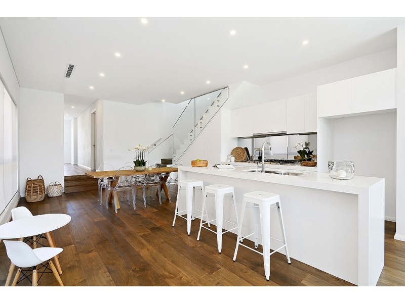 38 Russell Street, Russell Lea NSW 2046