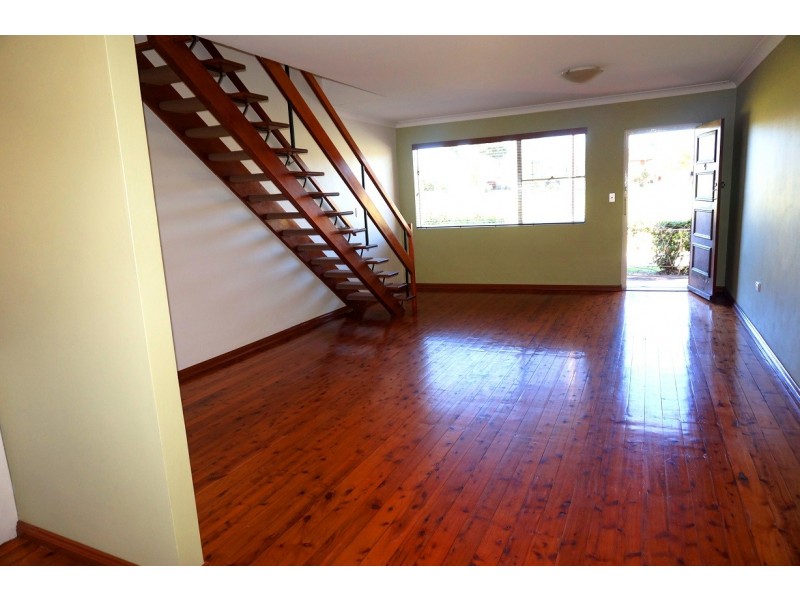 9/2 Greenlees Avenue, Concord NSW 2137