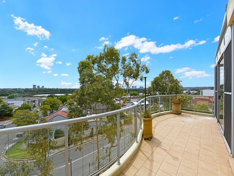 11/1A HILLY STREET, Mortlake NSW 2137
