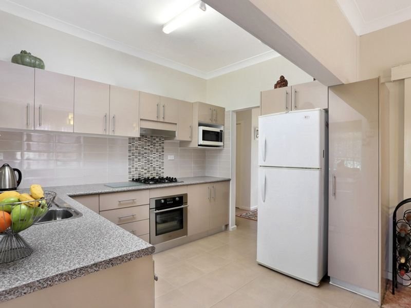 56 Salisbury Road, Guildford NSW 2161