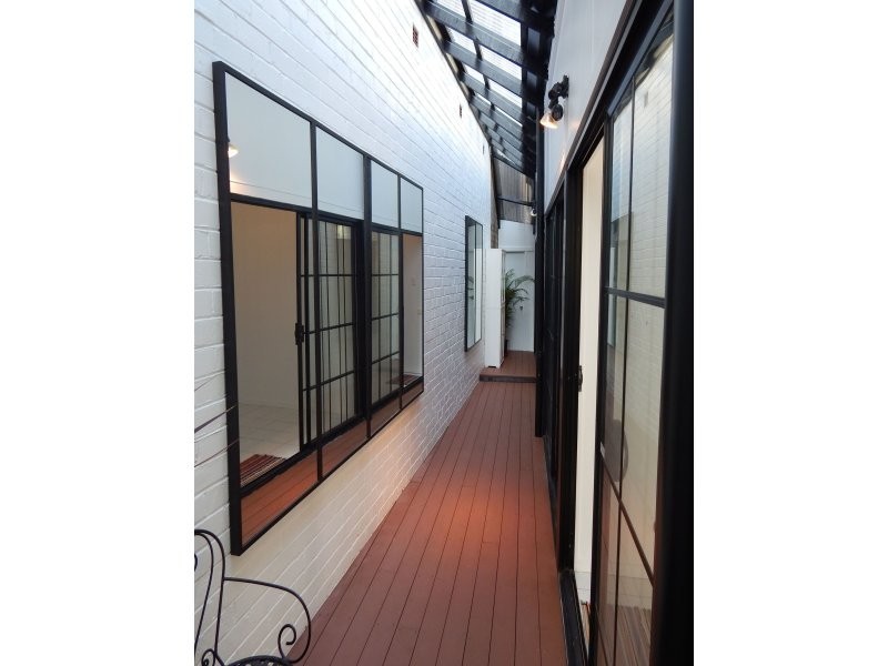 225-227 Cope Street, Waterloo NSW 2017