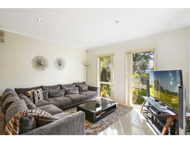 6 Clarke Street, Newington NSW 2127