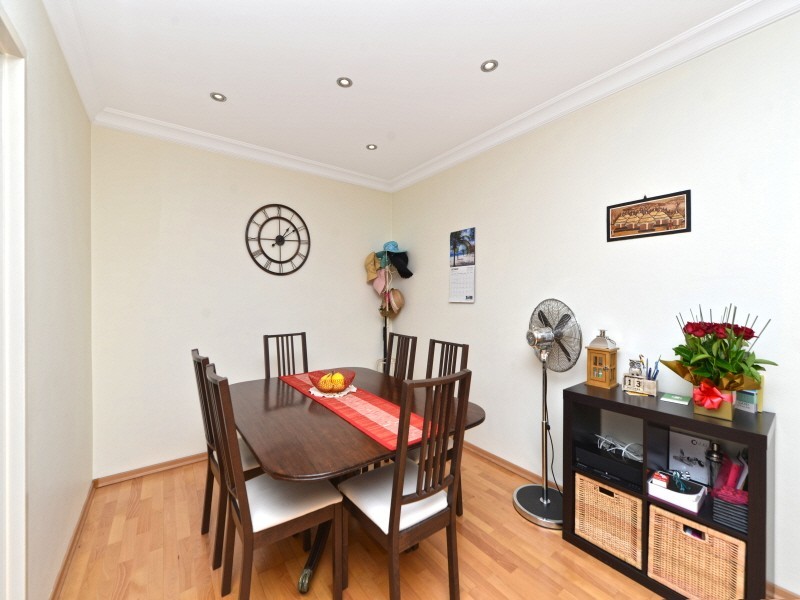 7/2 Corby Ave, Concord NSW 2137
