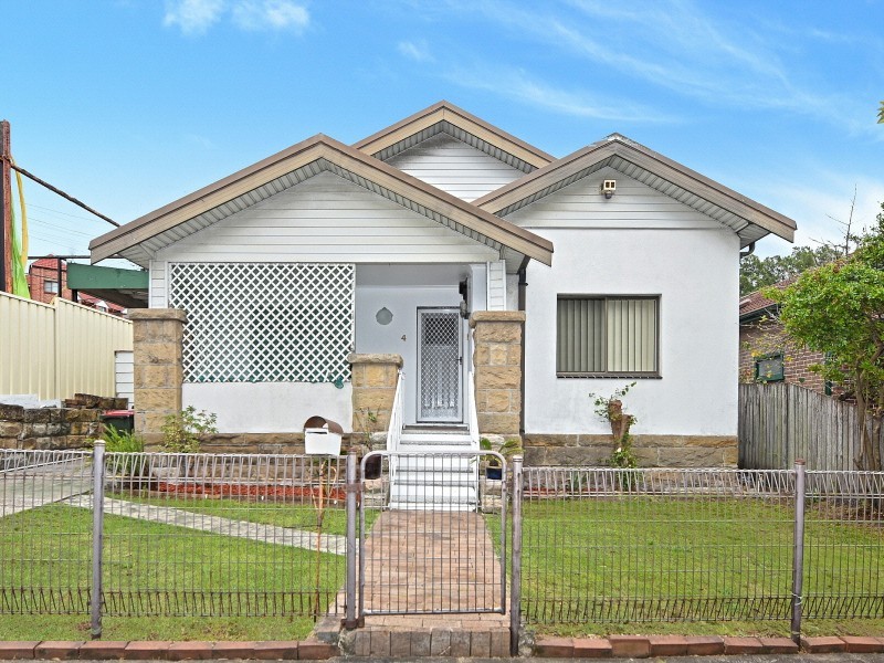 4 Franklyn Street, Concord NSW 2137