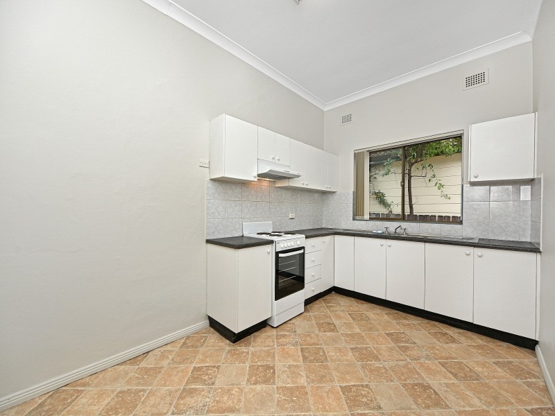 4 Franklyn Street, Concord NSW 2137