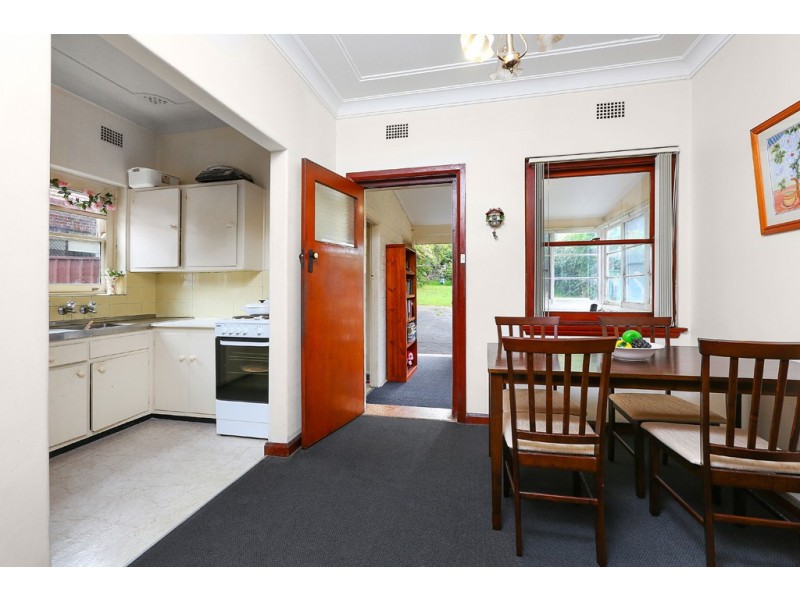 9 Moala Street, Concord West NSW 2138