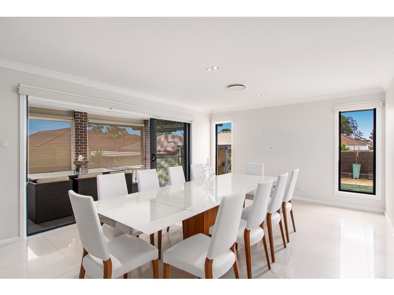 2 Riverview Street, Concord NSW 2137