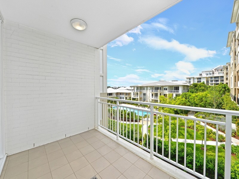 301/4 Rosewater Circuit, Breakfast Point NSW 2137