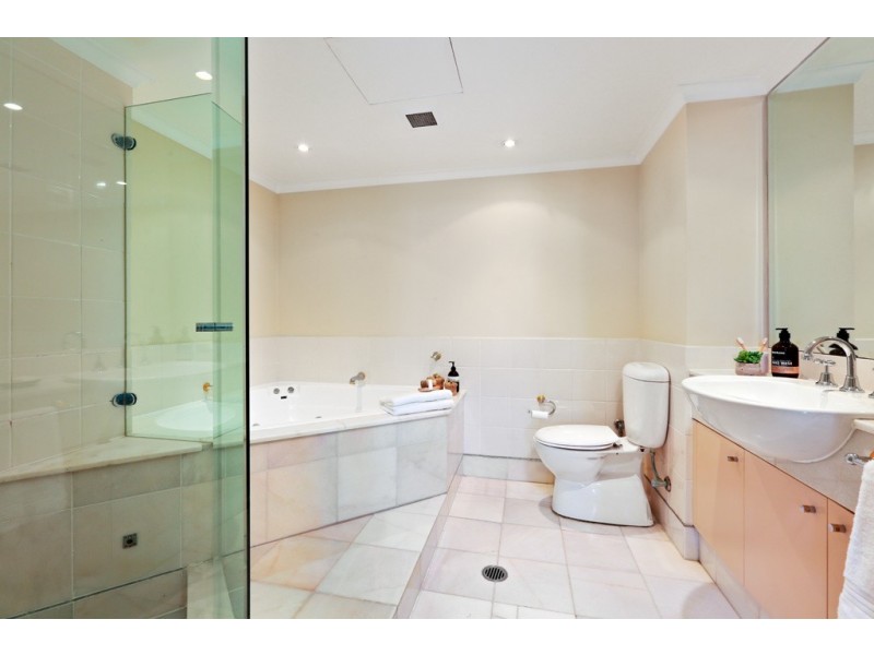 1/162F Burwood Road, Concord NSW 2137
