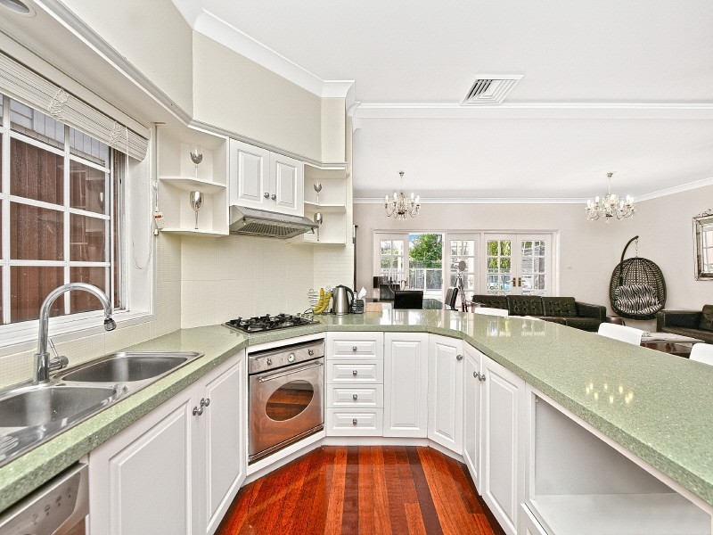 3 Waine Street, Cabarita NSW 2137