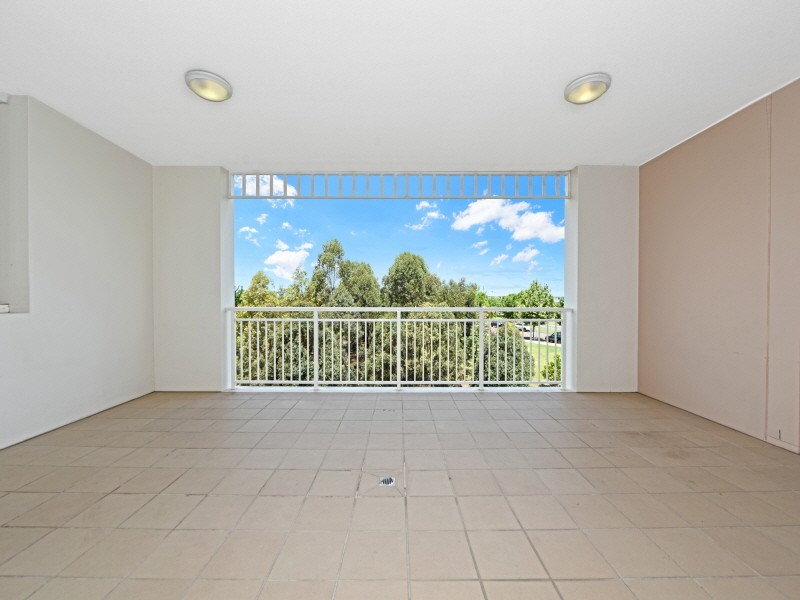 610/15-17 Peninsula Drive, Breakfast Point NSW 2137