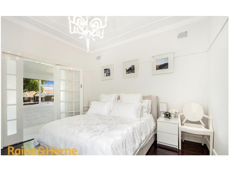 8 Walker Street, Canada Bay NSW 2046