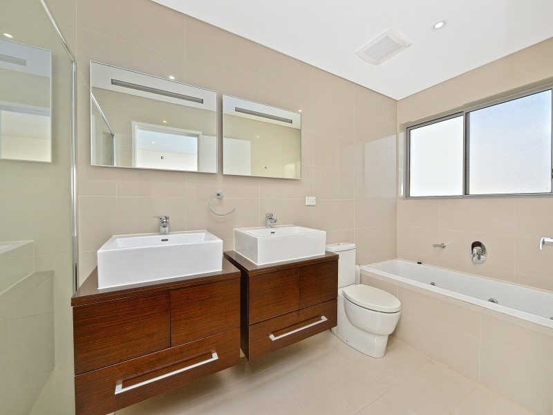 9/13 Hilly Street, Mortlake NSW 2137
