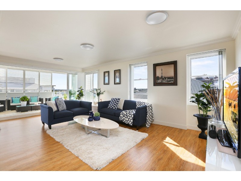 65/68 Village Drive, Breakfast Point NSW 2137