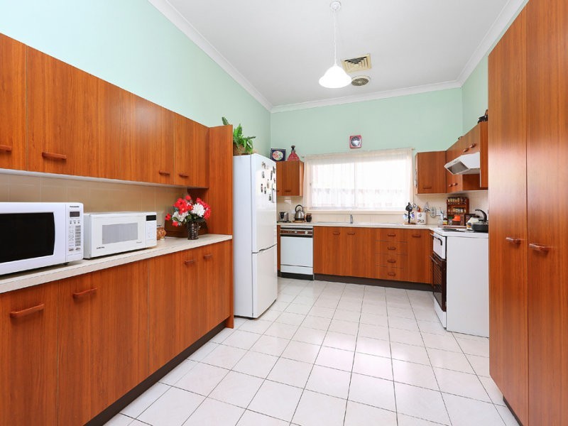 19 Kingston Avenue, Concord NSW 2137